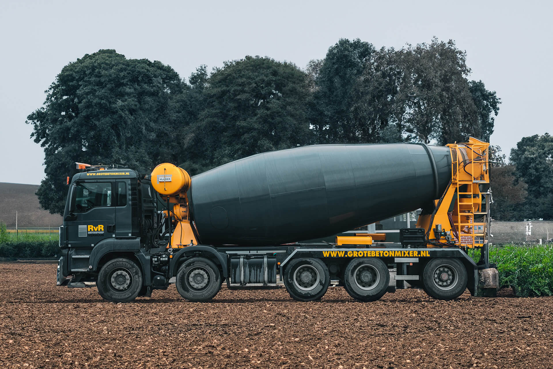 De grote betonmixer