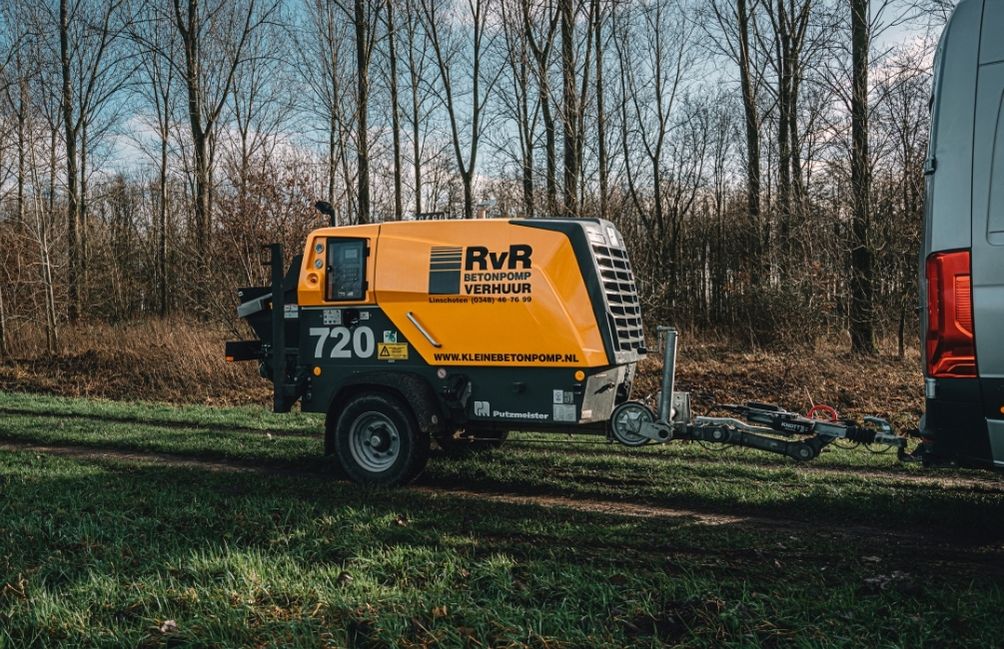 Kleine betonpomp RvR
