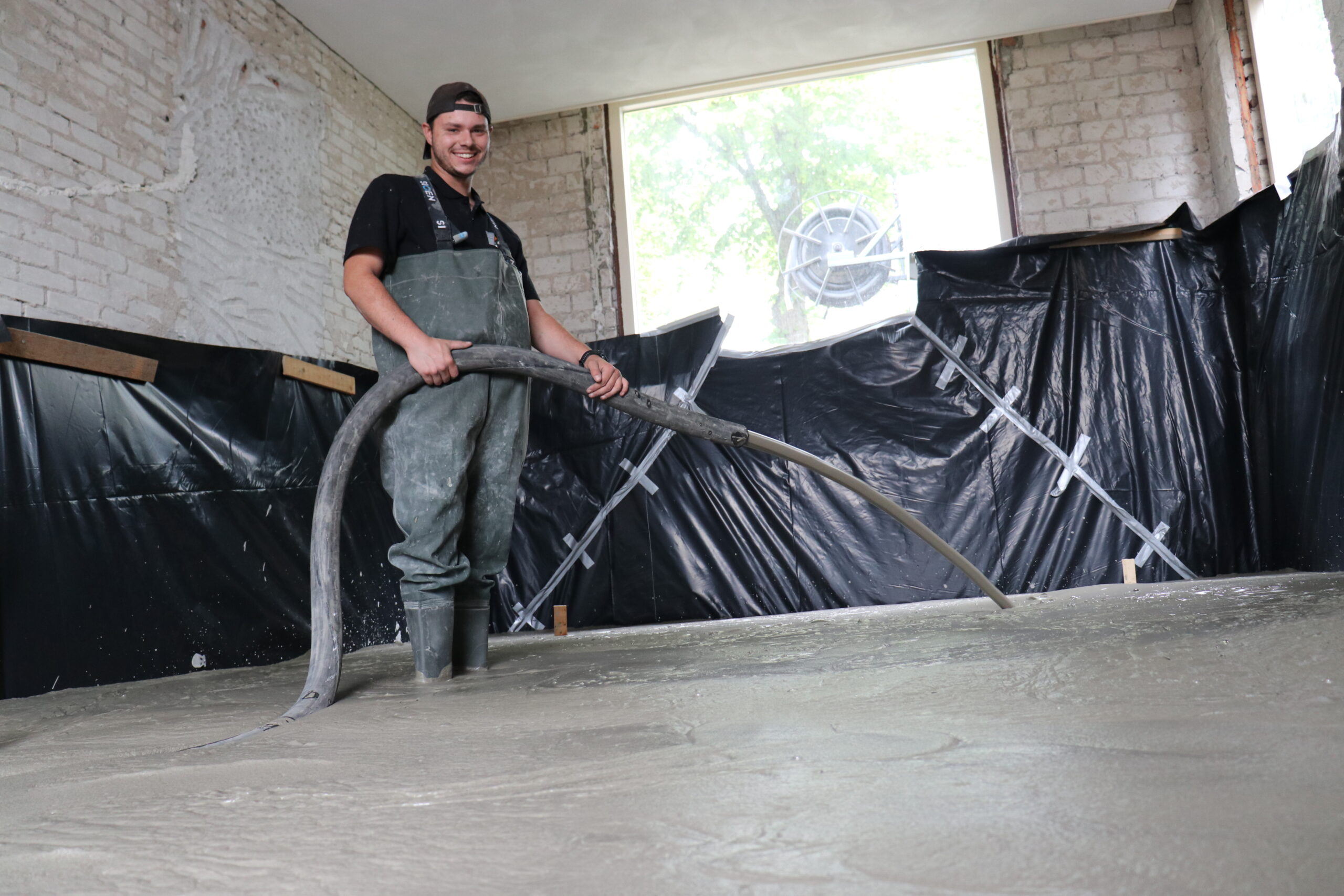 We storten schuimbeton voor een rvr totaalvloer
